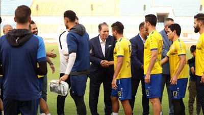 الخلفية تبعد أحمد مصطفى عن مران الإسماعيلي