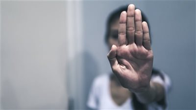 أخبار الحوادث اليوم| أقوال المدرس المتهم بالتحرش بطالبة في حدائق الأهرام.. وإحالة المتهم بقتل صديقه للمحاكمة