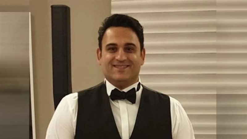أكرم حسنى