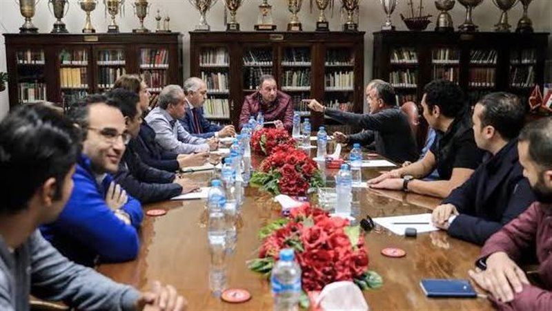 مجلس إدارة النادي