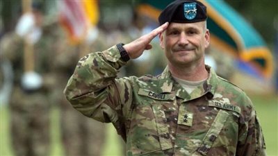 تعيين الجنرال الأمريكي كريستوفر كافولي قائدا أعلى لقوات الناتو 