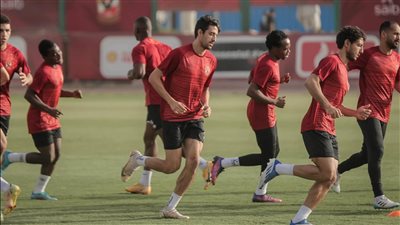 الأهلي يستعيد القوة الضاربة أمام وفاق سطيف