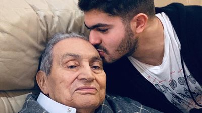 حفيد مبارك يوجه رسالة مؤثرة لروح جده في ذكرى ميلاده