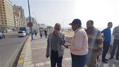 حي شرق بالإسكندرية يضبط 140 مخالفة إشغال خلال أيام عيد الفطر 