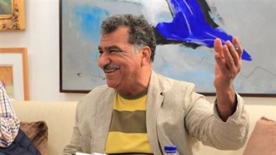 فاروق حسني يهنئ محمد عبلة بعد حصوله على وسام جوته الألمانى