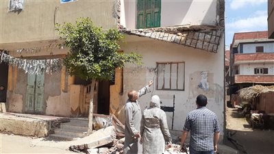 رئيس السنطة تزور 6 مصابات بواقعة انهيار شرفة منزل بالغربية