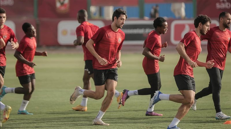 لاعبي الاهلي