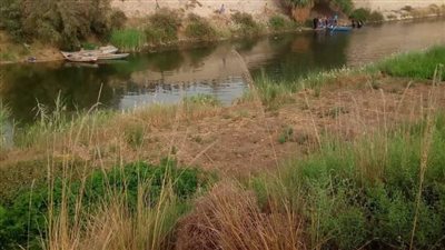 التصريح بدفن 3 ضحايا والبحث مستمر عن الرابعة.. غرق 4 فتيات في ترعة بسوهاج | فيديو