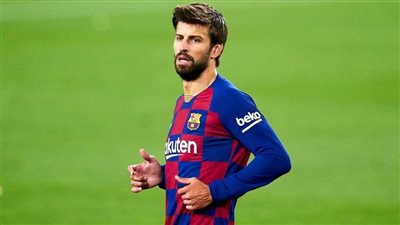 برشلونة يخسر خدمات جيرارد بيكيه حتى نهاية الموسم 