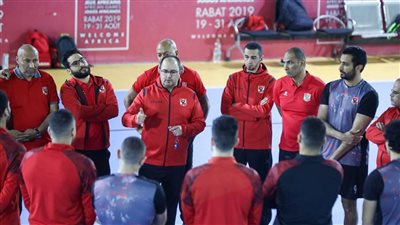 تدريبات متنوعة وتقسيمة مصغرة في مران رجال يد الأهلي