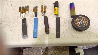 السجائر الإلكترونية والماريجوانا الأكثر تهريبا خلال العيد بالمطار