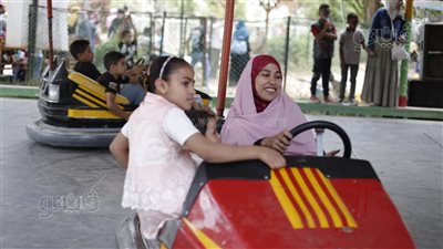 أحلى خروجة بـ 30 جنيه.. زحام كبير على حدائق القناطر الخيرية | فيديو وصور