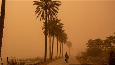 مصرع شخص و5 آلاف حالة اختناق في عواصف ترابية بالعراق