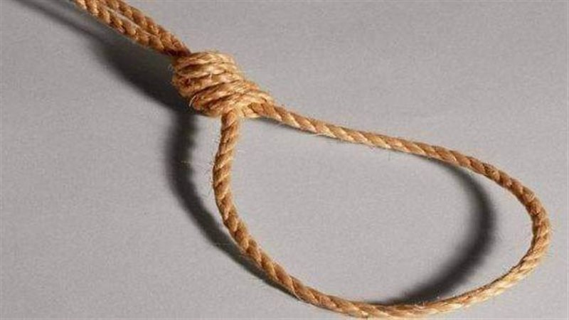 طفلة تتخلص من حياتها