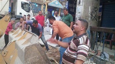 حملة مكبرة لرفع الإشغالات بشارع العريش في الهرم |صور