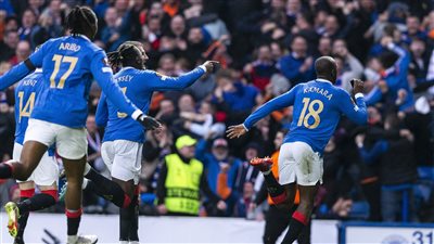 رينجرز يتأهل لنهائي الدوري الأوروبي بالفوز على لايبزيج 3-1