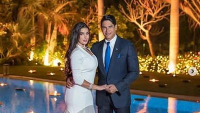 للمرة الثانية.. تعليق مفاجئ من أبو هشيمة بعد انفصاله عن ياسمين صبري 