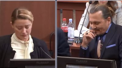 جوني ديب يضحك أثناء بكاء آمبر هيرد في المحكمة| فيديو