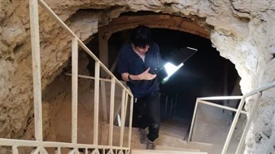 آثار الفيوم: التليفزيون الياباني يصور فيلما عن هرم اللاهون في حضور فوج فرنسي 