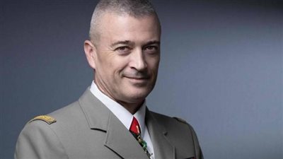 رئيس الأركان الفرنسية: روسيا لن تختفي أو تفقد قدراتها ضد الغرب 