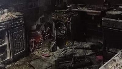 الصور الأولى لتفحم محتويات شقة اشتعلت بها النيران في حلوان