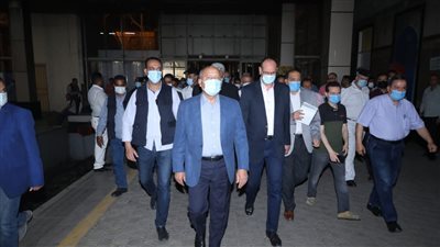 تفاصيل جولة وزير النقل بمترو الأنفاق ومحطة مصر