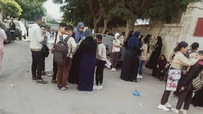 5 صور ترصد انطلاق امتحانات الفصل الدراسي الثاني لصفوف النقل بالإسكندرية 