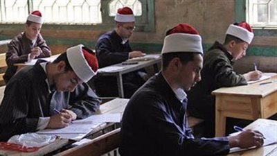 لطلاب الثانوية الأزهرية.. تعرف على مواصفات البوكليت لمادة اللغة الإنجليزية