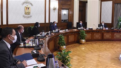 مدبولي: تكليفات من الرئيس بوضع الصناعة على أجندة الأولويات