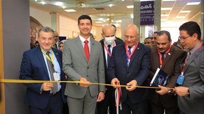 انطلاق فعاليات المؤتمر الأول للدراسات العليا في العلوم التطبيقية بجامعة بنها| صور 