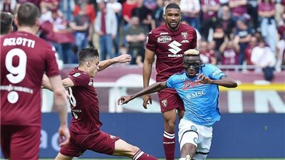 نابولي يفوز على تورينو 0/1 في الدوري الإيطالي