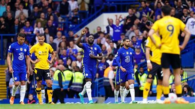 لوكاكو يقود هجوم تشيلسي في مواجهة ليدز بالدوري الإنجليزي