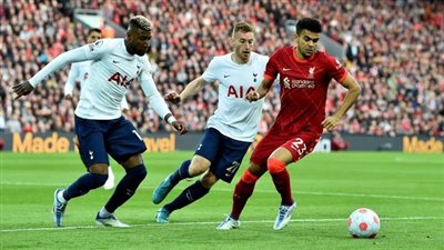 تعادل سلبي بين ليفربول وتوتنهام في الشوط الأول