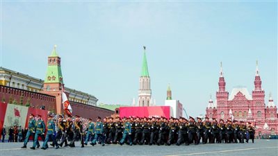 العالم يترقب 