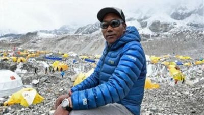 رقم قياسي جديد.. نيبالي يتسلق قمة إيفرست للمرة 26