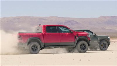 دراج ريس يثبت قدرة السيارات الكهربائية على المنافسة | فيديو