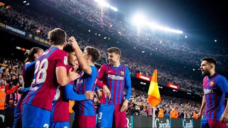 برشلونة