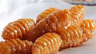 طريقة عمل صوابع زينب على طريقة المحترفات ذهبية ومقرمشة