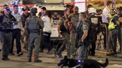 طعن شرطي إسرائيلي في القدس وإصابة المهاجم بالرصاص