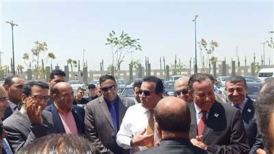 لحظة وصول وزير التعليم العالي إلى جامعة المنصورة الجديدة | فيديو 