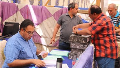 سعفان يتابع سير عملية تلقي طلبات الترشح للانتخابات النقابية بأسوان وقنا والفيوم والشرقية