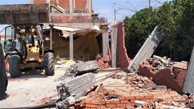 إزالة فورية لـ 21 حالة تعد على الأراضي الزراعية بالمنوفية 