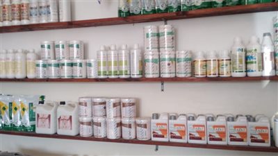 ضبط أعلاف وأدوية بيطرية منتهية الصلاحية في الإسكندرية