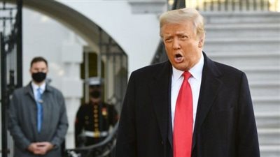 ترامب يرفض اتهامه باقتراح إطلاق النار على المتظاهرين وينتقد مارك إسبر