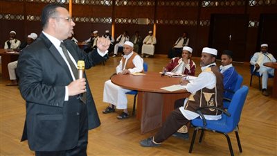 عميد أصول الدين بالزقازيق لأئمة ليبيا: العقلية الأزهرية تتسم بالوسطية والشمولية