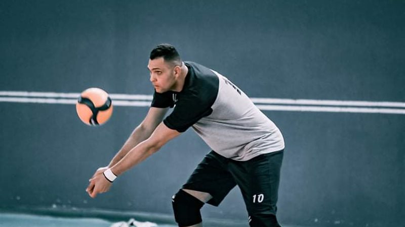 محمد عادل لاعب رجال