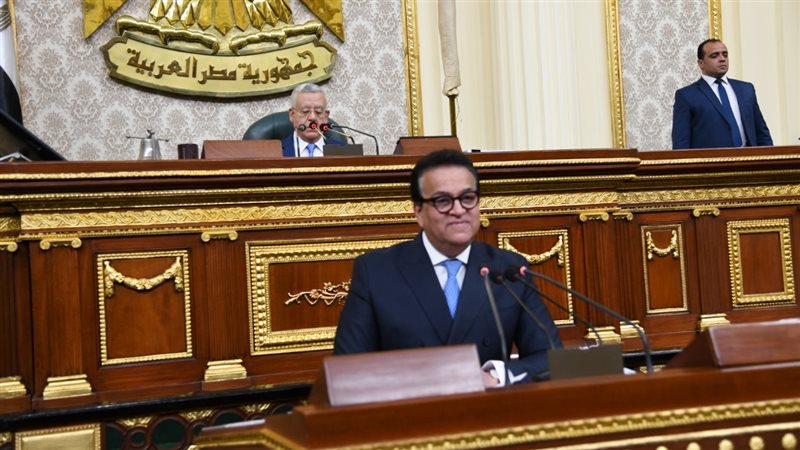 القائم بأعمال وزير