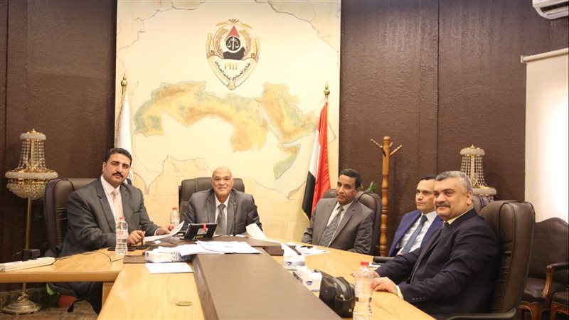 اللجنة المشرفة على