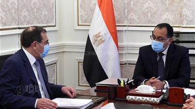 لأول مرة.. تحويل 9 آلاف سيارة للعمل بالغاز الطبيعي الشهر الماضي