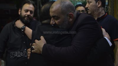 أشرف زكي ومنير مكرم يقدمان واجب العزاء في والد محسن منصور